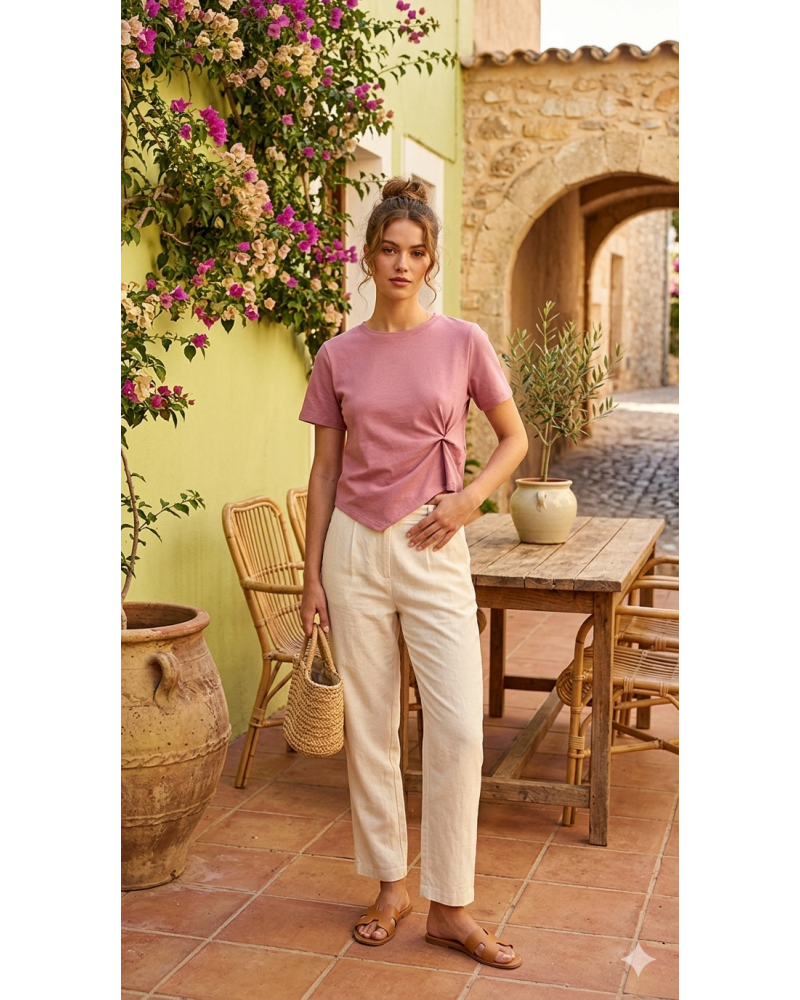Camiseta Rosa con Nudo Lateral | Estilo Elegante y Casual